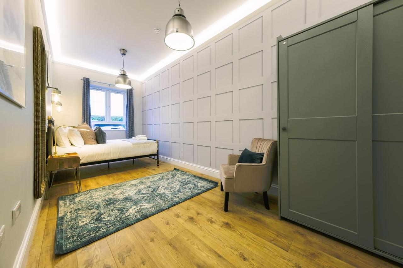Brand New One Bedroom Apartments In A Fantastic Location บริสตอล ภายนอก รูปภาพ