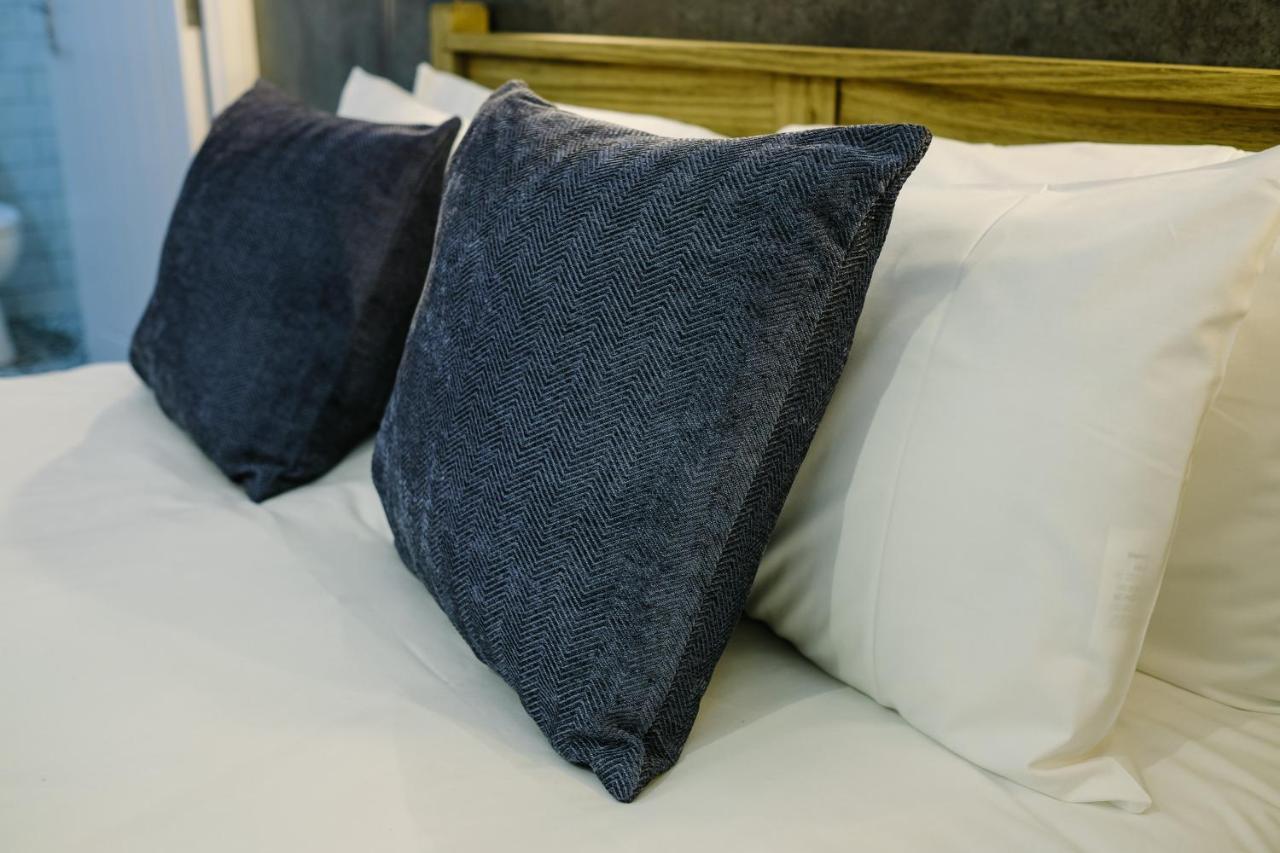 Brand New One Bedroom Apartments In A Fantastic Location บริสตอล ภายนอก รูปภาพ